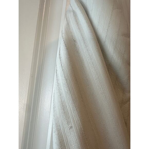 L’Agence Brooke Lamb Leather Pinstripe Blazer Jacket White Size 4 - Picture 8 of 16